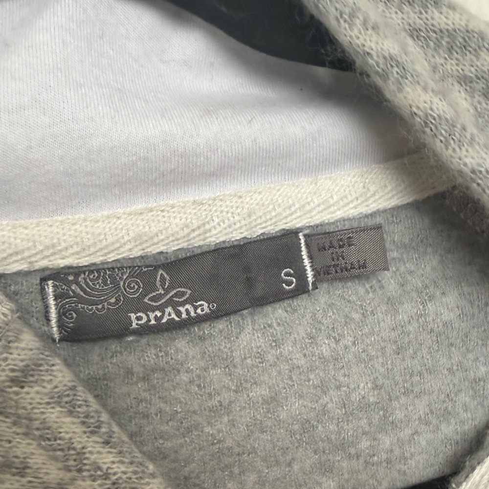 Prana Mattea Mock Pullover Sweater Gray Wool Blend Herringbone - Picture 6 of 8